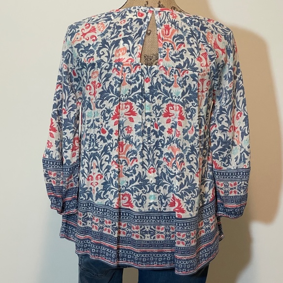 Hollister Tassel Blouse - Picture 3 of 3